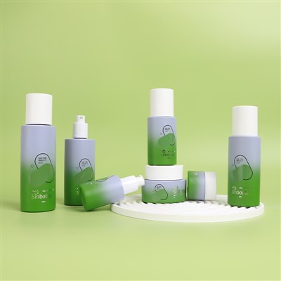 مجموعة زجاجات مستحضرات التجميل الزجاجية القابلة للتخصيص صمم عبوتك المميزة